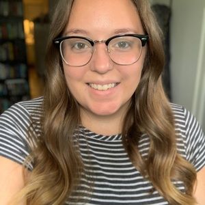 Meet your Posher, Hannah